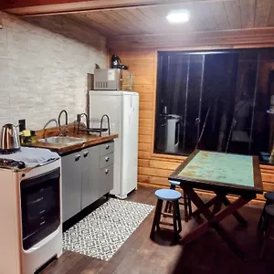 https://chale-estancia-cachoeira-do-avencal.santa-catarina-brasil.com