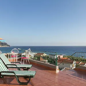 casa-alto-santo-antonio.madeira-islandshotels.com/