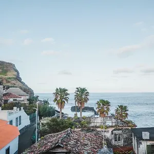 https://nature-madeira-guest-house.madeira-islandshotels.com
